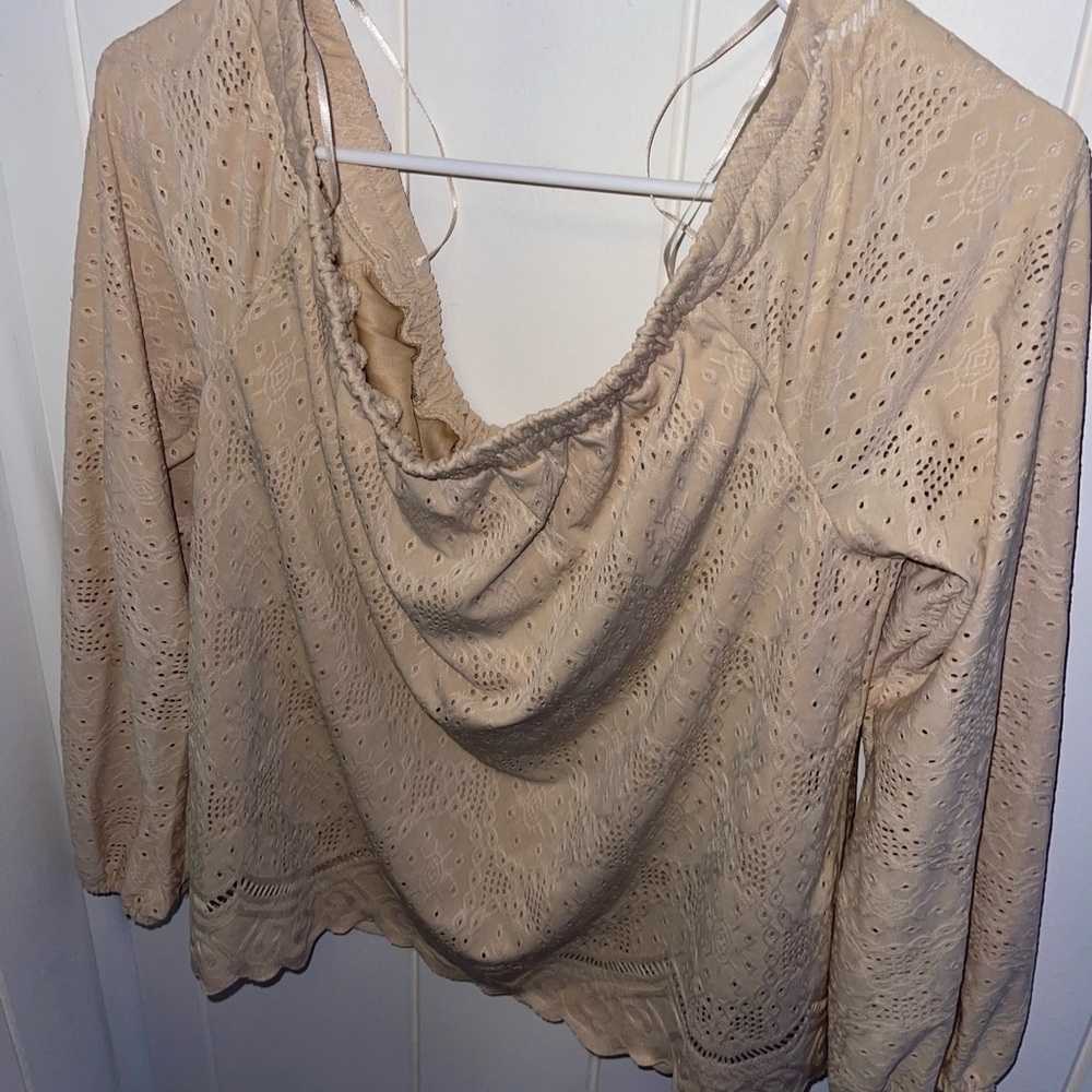 NWT off the shoulder nude blouse Large